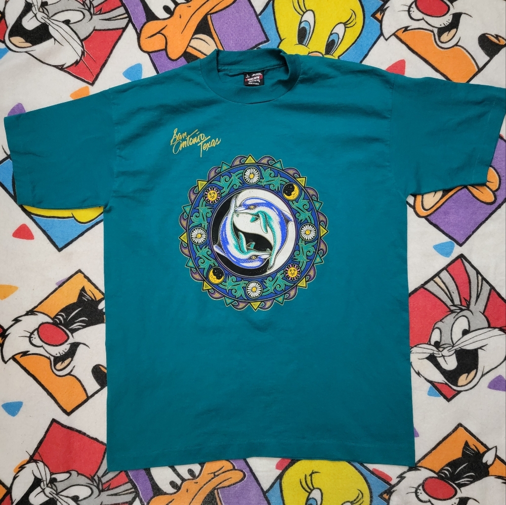 Vintage 90s San Antonio Texas Dolphon Mandala Shirt